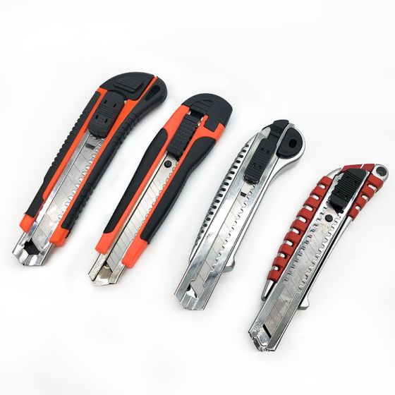 Professional Multitool Office Cutting Tools Plastic Holder 3Pcs Blade Pocket Knife